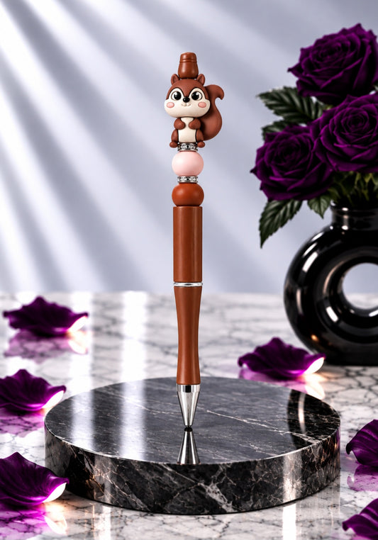 Stylo marron "Ecureuil"